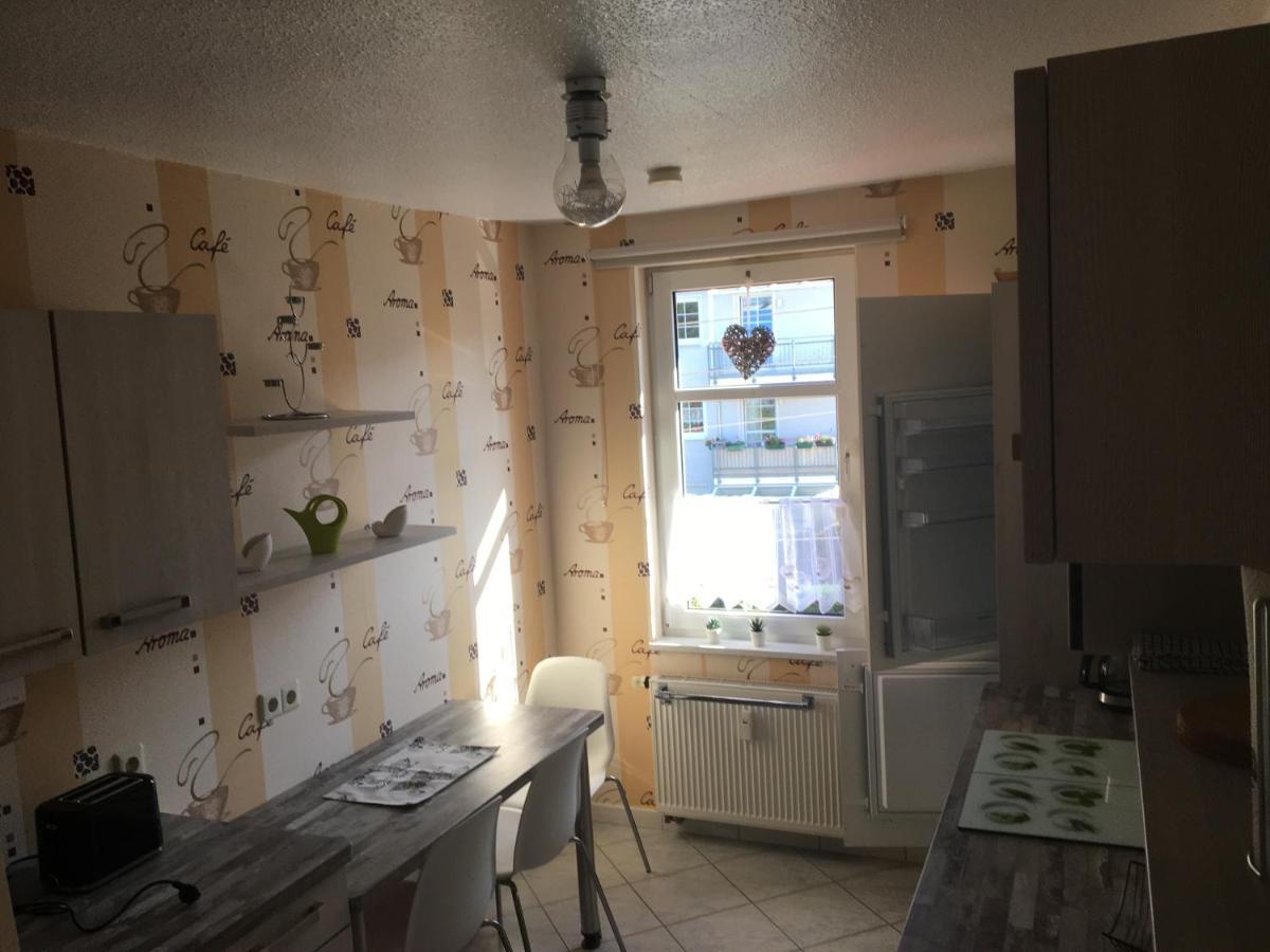 יינה Ferienwohnung Am Goethe Park Fuer 2 Bis 3 Personen מראה חיצוני תמונה